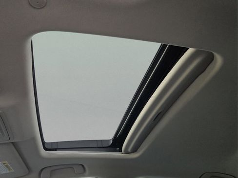 Used 2023 Honda Accord Touring image 33