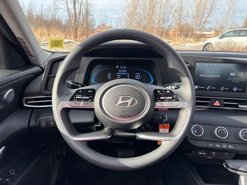 New 2026 Hyundai Elantra SE image 14