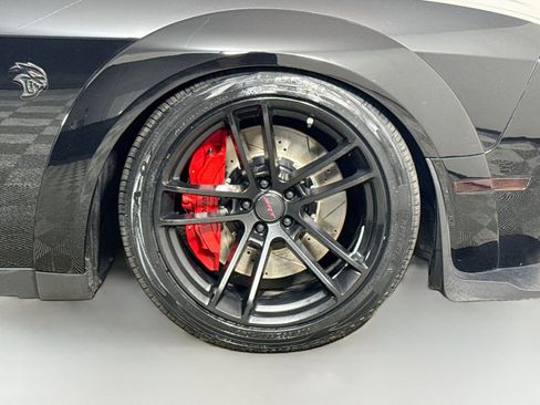 Used 2019 Dodge Challenger SRT Hellcat Redeye RWD image 30