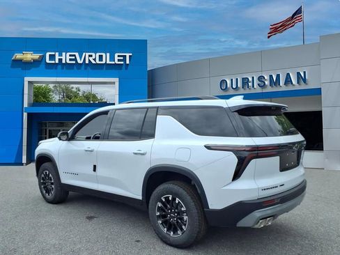 New 2026 Chevrolet Traverse Z71 w/ Enhanced Driving Package AWD/4WD image 4