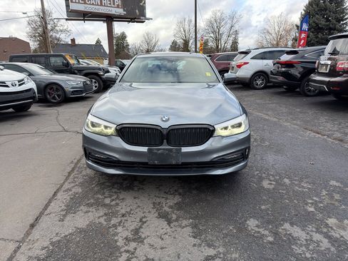 Used 2018 BMW 530i xDrive image 9