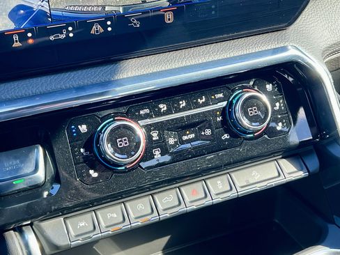 New 2026 GMC Sierra 1500 Denali w/ Denali Reserve Package image 27