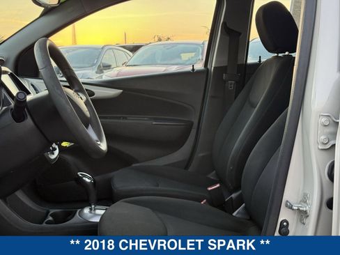 Used 2018 Chevrolet Spark LT image 19