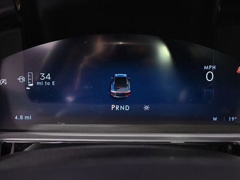 New 2026 Lincoln Corsair Premiere image 25