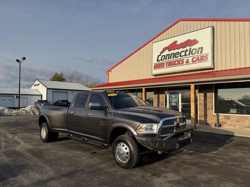 Used 2016 RAM 3500 Laramie image 1