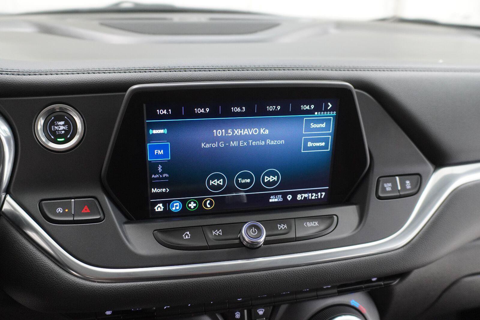 Used 2020 Chevrolet Blazer LT FWD image 15