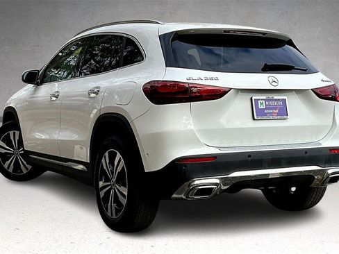 Used 2024 Mercedes-Benz GLA 250 4MATIC image 4