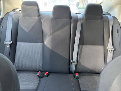 Used 2025 Nissan Sentra SV FWD image 36