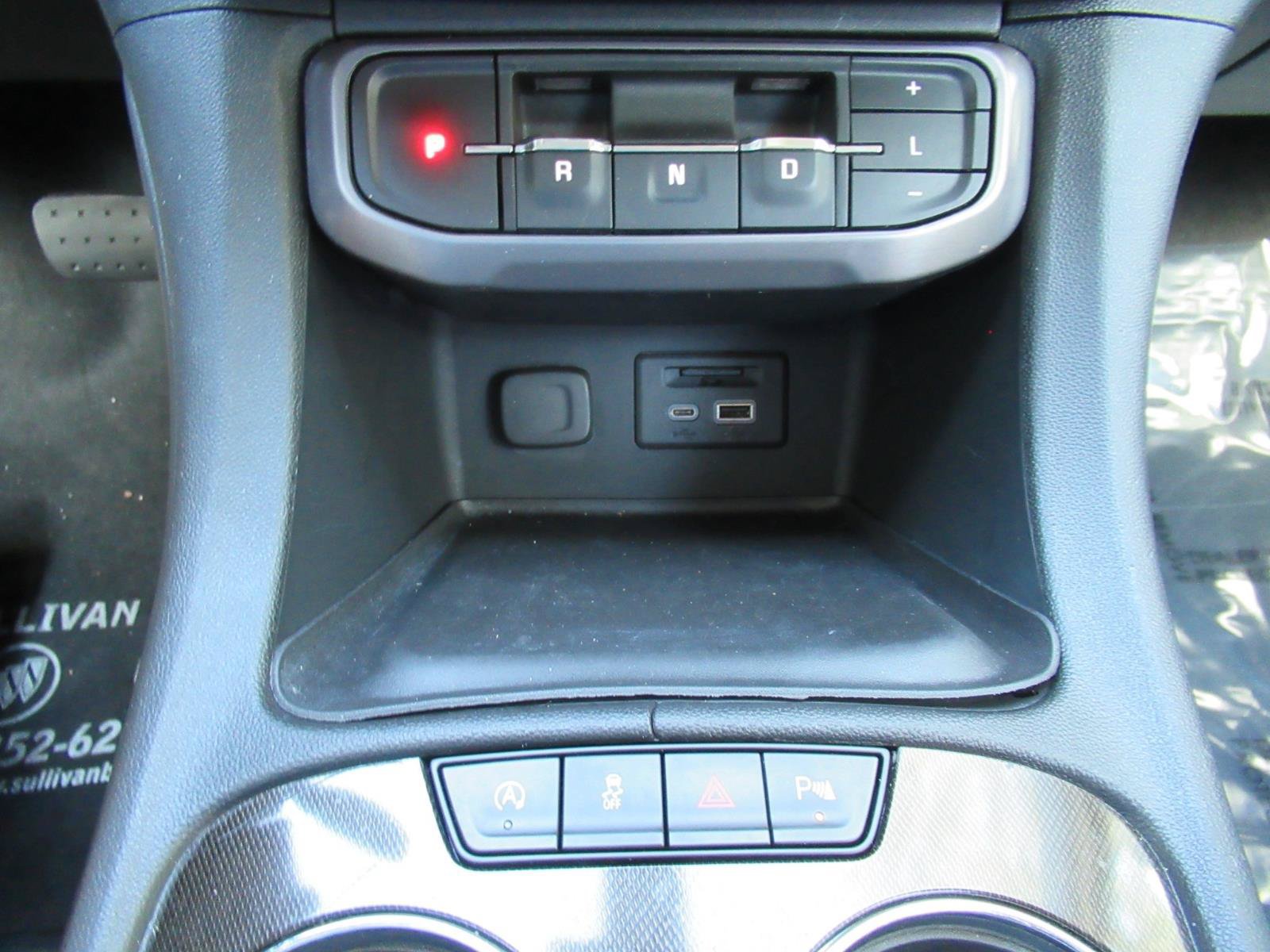 Used 2021 GMC Acadia AT4 w/ Trailering Package AWD/4WD image 26