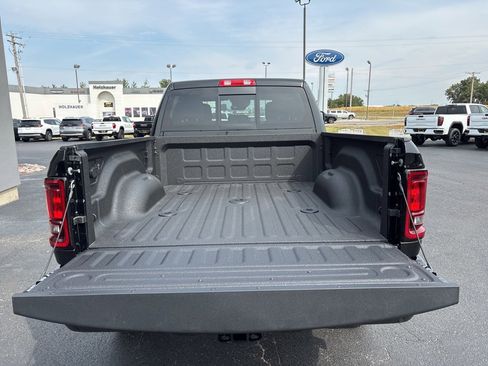 New 2026 RAM 2500 Tradesman image 25