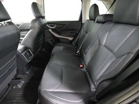 Used 2024 Subaru Forester Limited AWD/4WD image 9