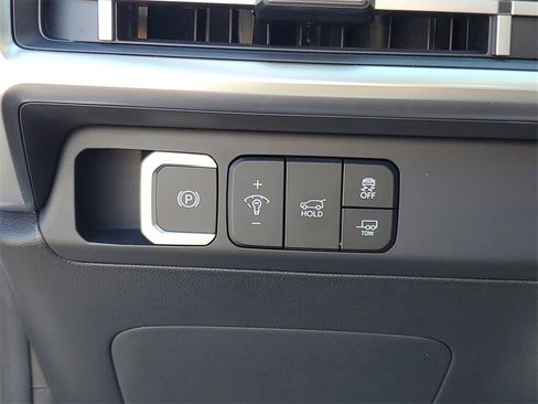 Used 2024 Hyundai Santa Fe XRT image 21