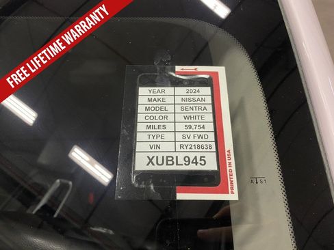 Used 2024 Nissan Sentra SV FWD image 39