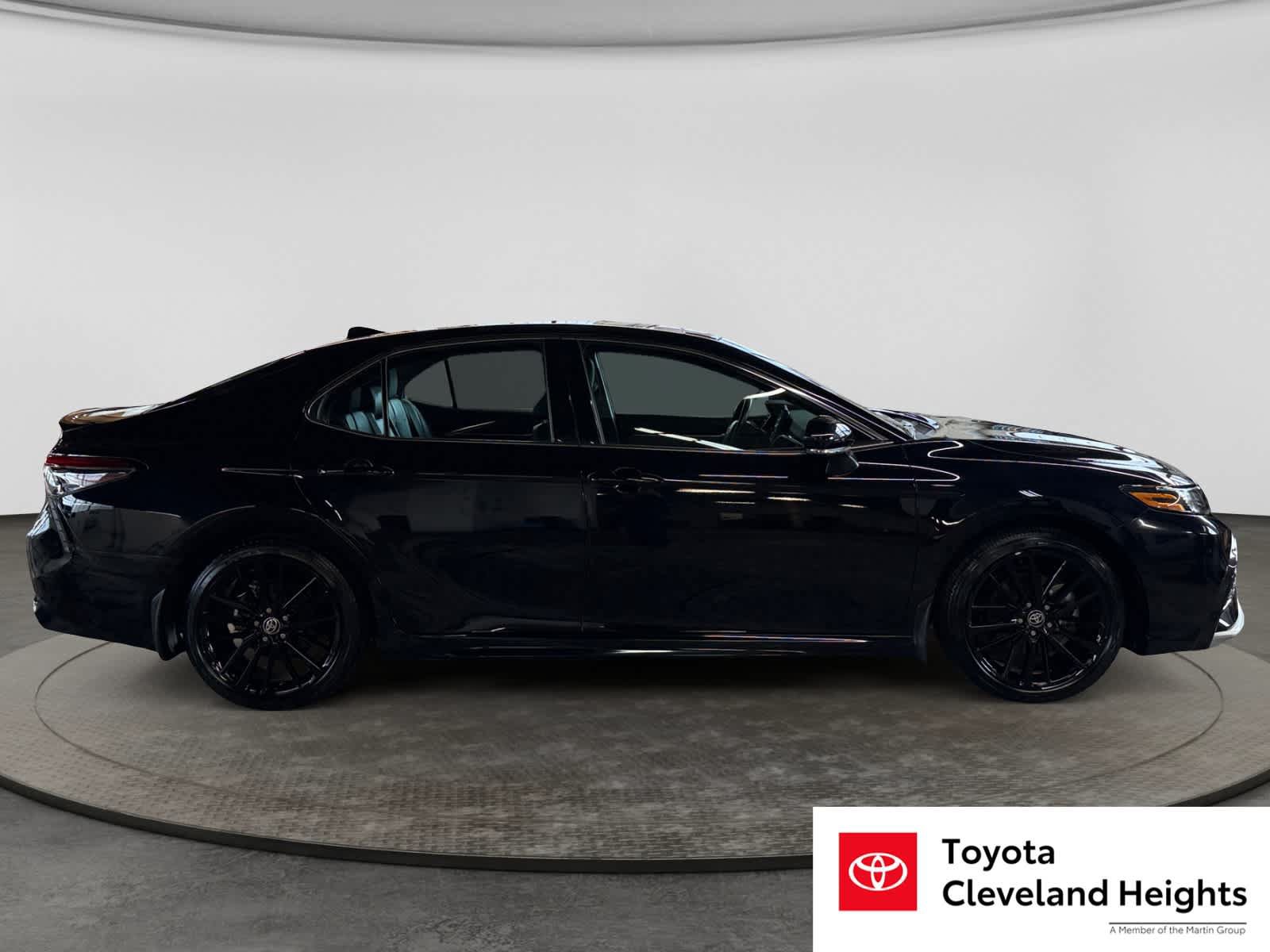 Used 2024 Toyota Camry XSE w/ Navigation Package FWD image 4