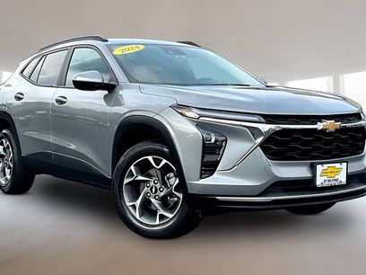Used 2024 Chevrolet Trax LT