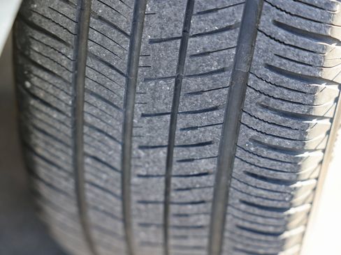 Certified 2019 Ford Escape SEL image 27