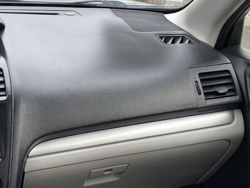 Used 2018 Subaru Impreza 2.0i Sport image 22