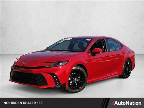 Certified 2026 Toyota Camry SE w/ Convenience Package FWD image 1