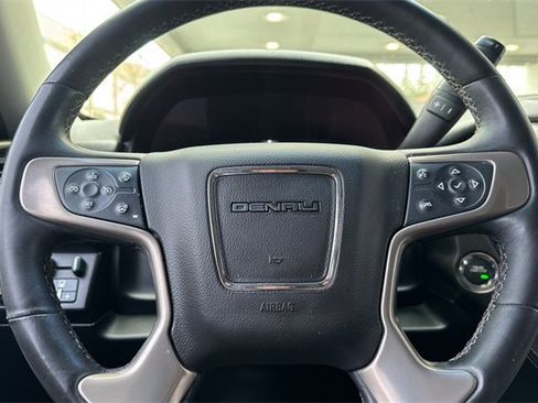Used 2015 GMC Yukon Denali w/ Premium Package image 24