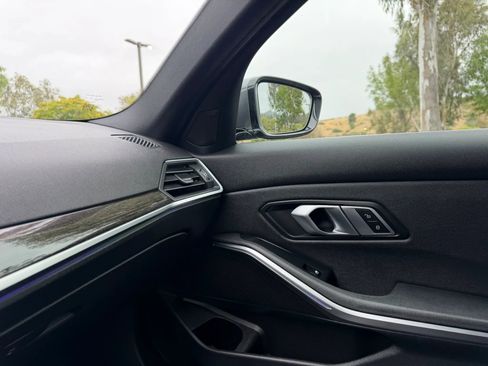 Used 2021 BMW 330i Sedan w/ Driving Assistance Package RWD image 33