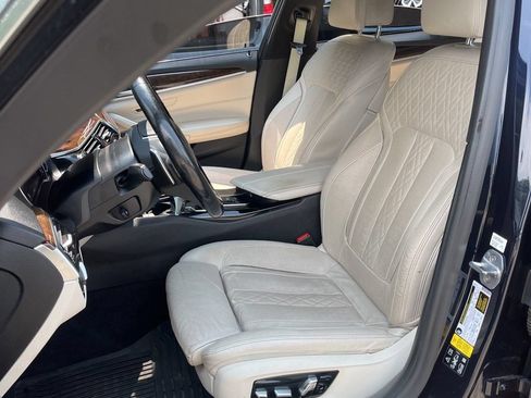 Used 2019 BMW 540i xDrive w/ Luxury Seating Package AWD/4WD image 11