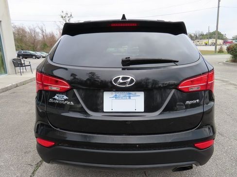 Used 2016 Hyundai Santa Fe Sport w/ Option Group 02 image 10