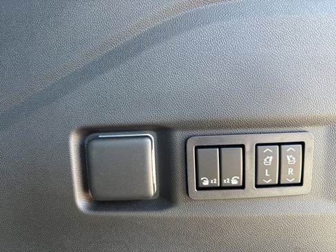 New 2026 GMC Yukon Elevation image 35