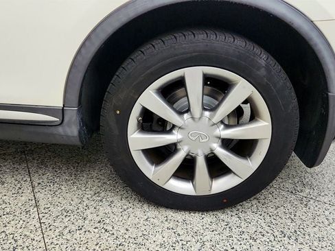Used 2017 INFINITI QX50 AWD w/ Premium Plus Package image 9