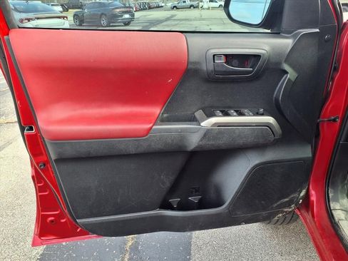Used 2023 Toyota Tacoma SR5 image 23