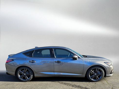 Used 2023 Acura Integra A-Spec image 2