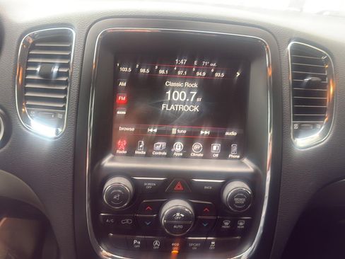 Used 2017 Dodge Durango SXT w/ Quick Order Package 23B AWD/4WD image 19