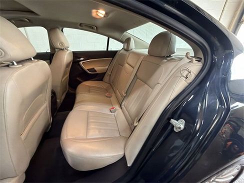 Used 2013 Buick Regal Premium image 22