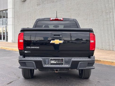 Used 2015 Chevrolet Colorado Z71 AWD/4WD image 5