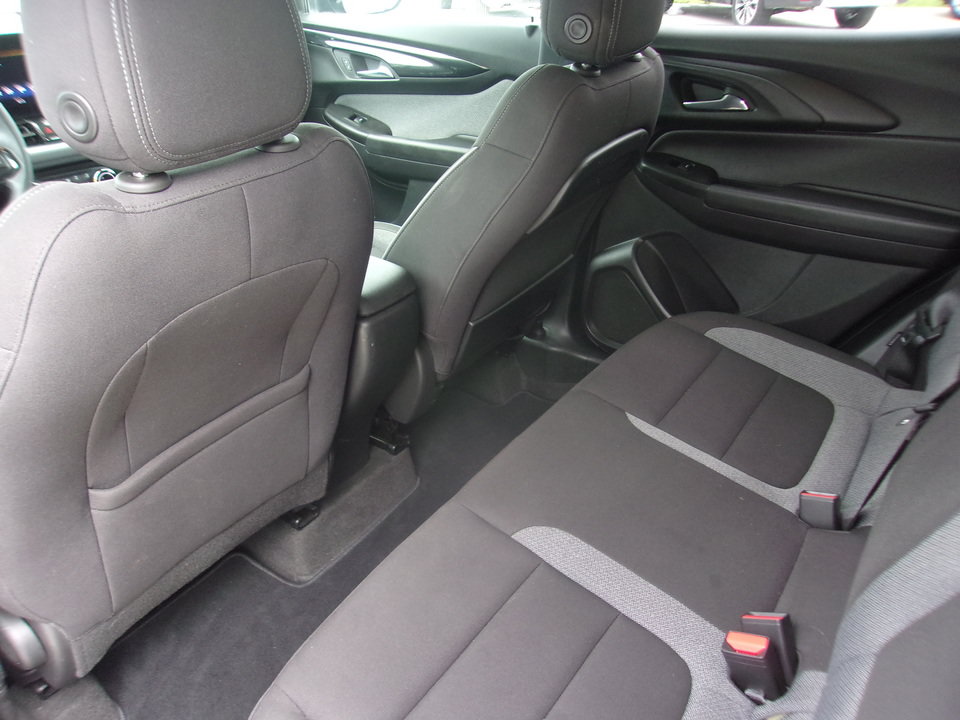 Used 2024 Chevrolet TrailBlazer LT w/ Driver Confidence Package FWD image 15