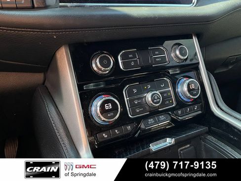 Used 2021 GMC Yukon XL Denali w/ Advanced Technology Package RWD image 18