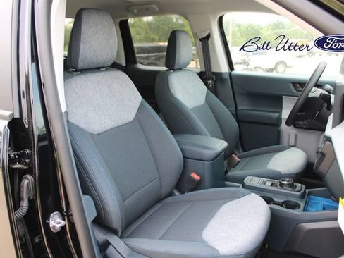 Certified 2025 Ford Maverick XLT FWD image 11