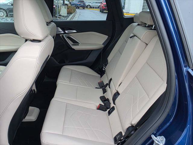 Used 2025 BMW X1 xDrive28i w/ Convenience Package AWD/4WD image 16