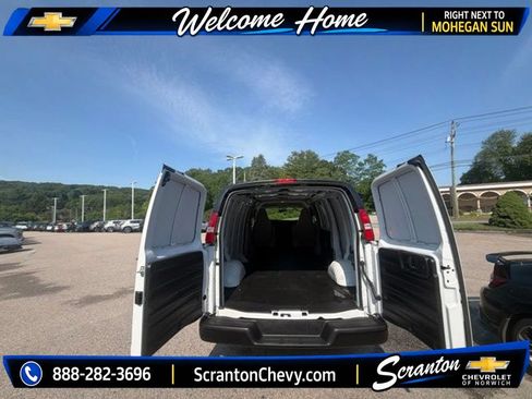 Certified 2025 Chevrolet Express 2500 RWD image 4