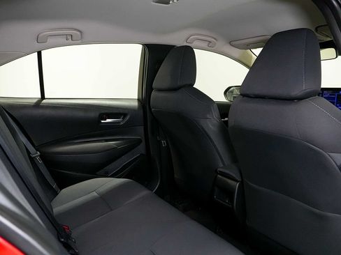 Used 2021 Toyota Corolla LE FWD image 17
