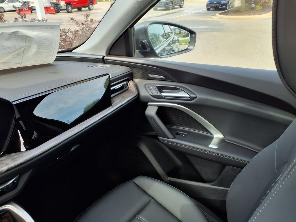 New 2026 Audi Q5 Premium Plus AWD/4WD image 24