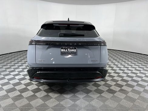 Used 2024 Nissan Ariya FWD image 7