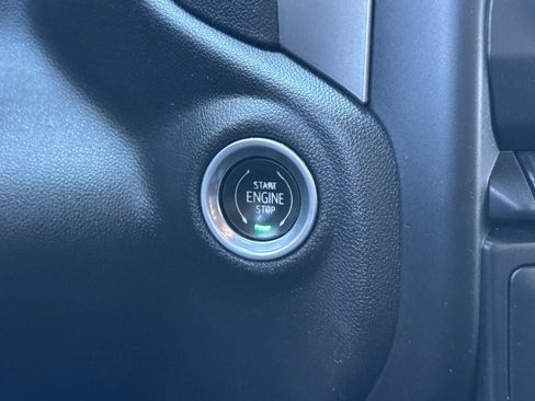 Used 2022 Chevrolet Silverado 1500 Custom image 32