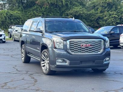 Used 2019 GMC Yukon XL Denali w/ Denali Ultimate Package