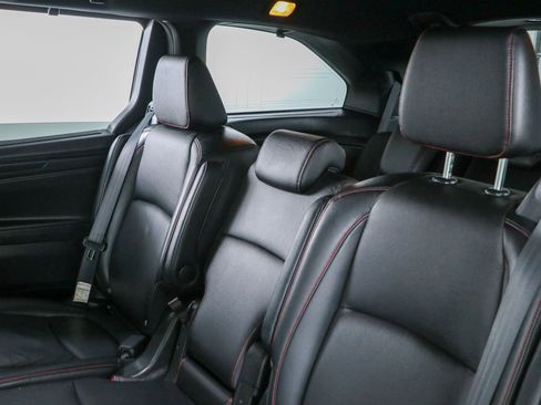 Used 2023 Honda Odyssey Sport image 25