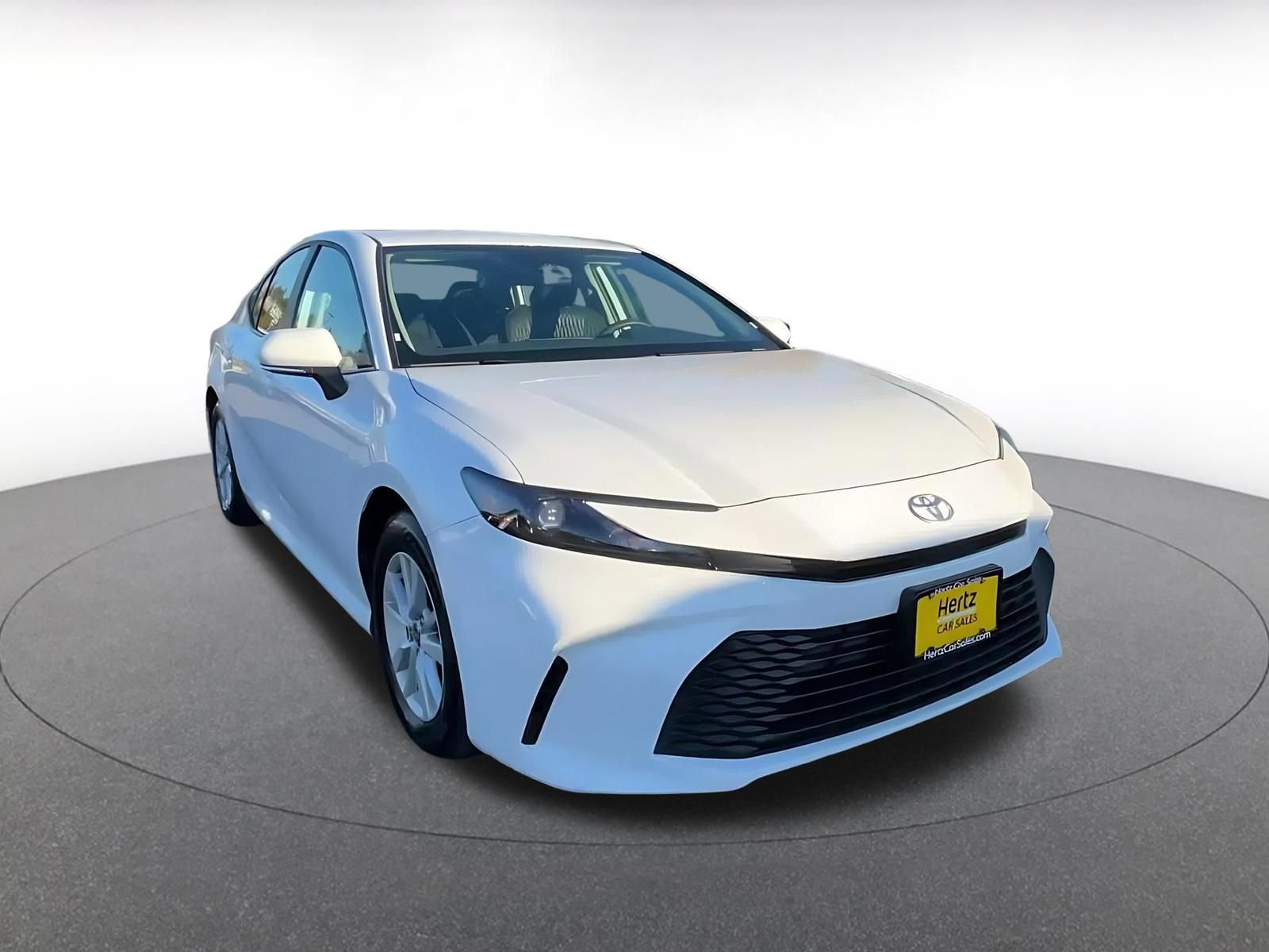 Used 2026 Toyota Camry LE FWD image 3