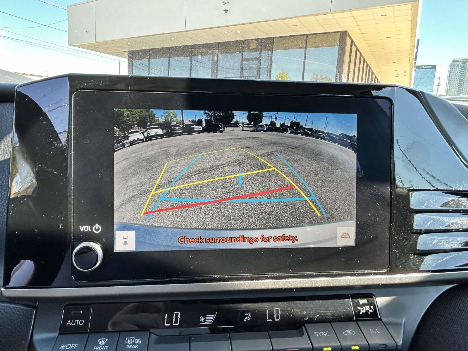 Used 2025 Toyota Camry LE FWD image 15