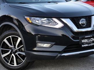 Used 2020 Nissan Rogue SL video 2