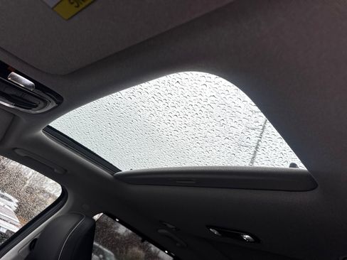 Used 2021 Hyundai Palisade Limited image 32