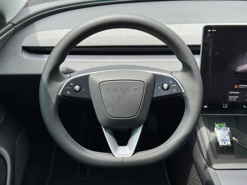 Used 2026 Tesla Model 3 AWD/4WD image 22