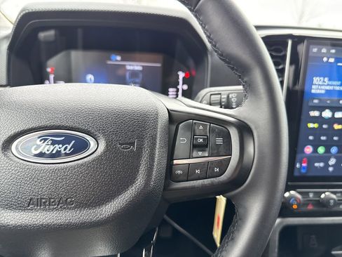 Used 2024 Ford Ranger XLT image 19